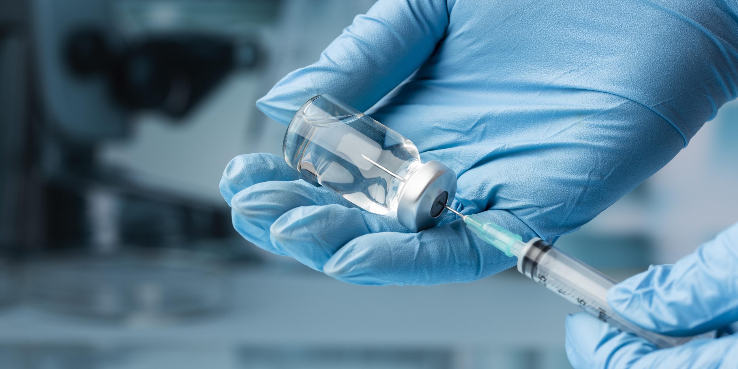 Vaccin contre Alzheimer : espoir ou illusion ?